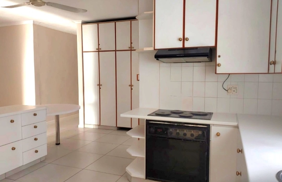 3 Bedroom Property for Sale in Uitenhage Central Eastern Cape